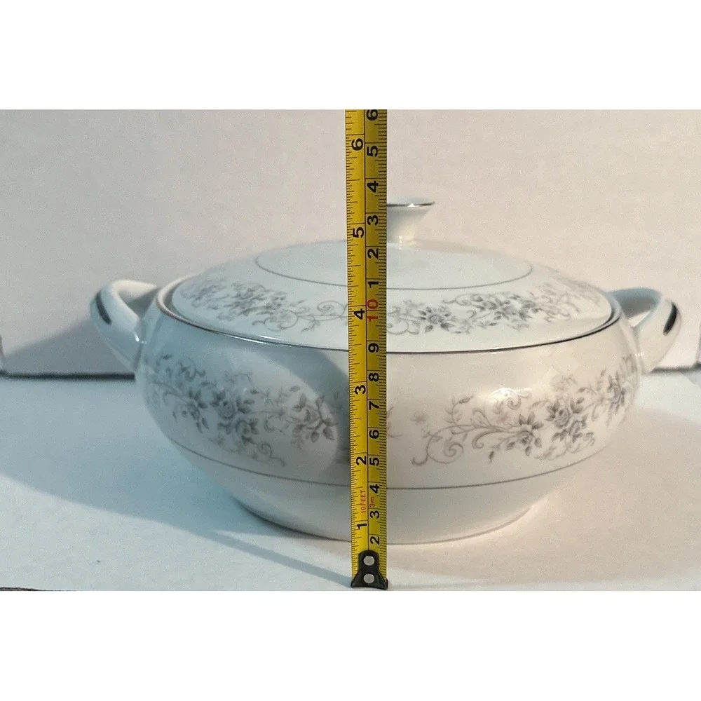 Camelot elegant vintage